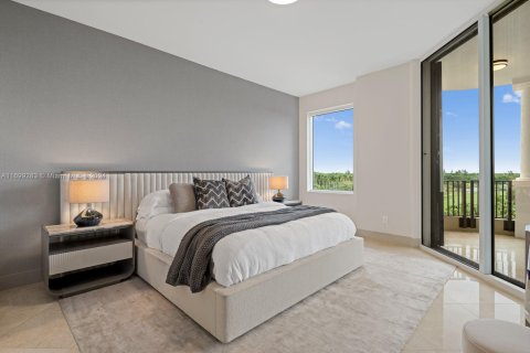 Condo in Coral Gables, Florida, 3 bedrooms  № 1763656 - photo 12