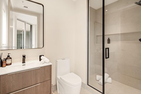 Condo in Coral Gables, Florida, 3 bedrooms  № 1763656 - photo 20
