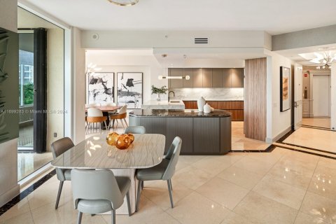 Condo in Coral Gables, Florida, 3 bedrooms  № 1763656 - photo 7