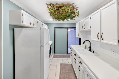 House in Ocala, Florida 3 bedrooms, 105.17 sq.m. № 2151935 - photo 8