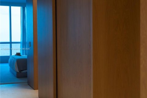 Condominio en venta en Miami Beach, Florida, 3 dormitorios, 274.9 m2 № 1964115 - foto 6