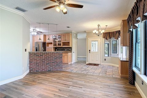 Casa en venta en Deltona, Florida, 4 dormitorios, 288.37 m2 № 1796636 - foto 20
