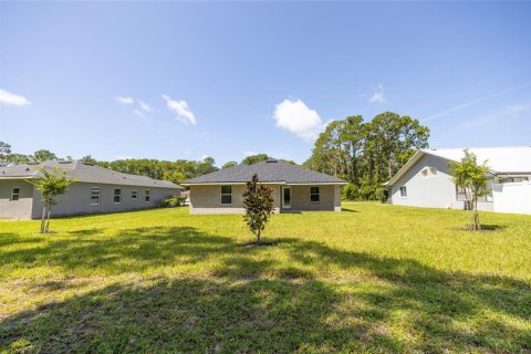 House in Palm Coast, Florida 3 bedrooms, 127.09 sq.m. № 2119747 - photo 18