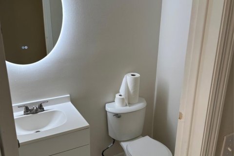 Copropriété à louer à West Palm Beach, Floride: 1 chambre, 73.58 m2 № 1068096 - photo 1