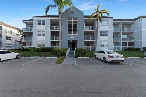 Condo in Cutler Bay, Florida, 2 bedrooms  № 1977132
