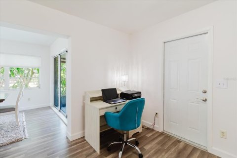 Купить виллу или дом в Клируотер, Флорида 3 комнаты, 113.99м2, № 2149744 - фото 21