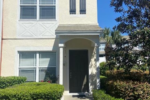 Adosado en alquiler en Ocala, Florida, 2 dormitorios, 107.86 m2 № 1886250 - foto 1