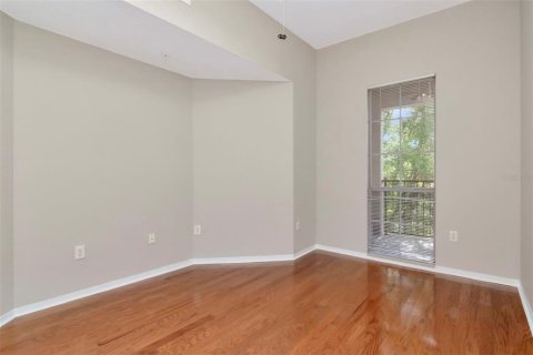 Condo in Tampa, Florida, 1 bedroom  № 1873121 - photo 24