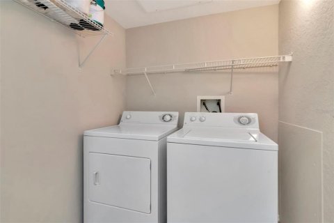 Condo in Tampa, Florida, 1 bedroom  № 1873121 - photo 4