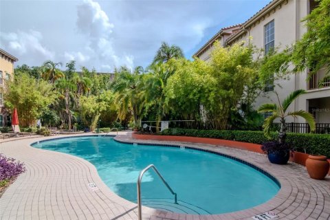 Condo in Tampa, Florida, 1 bedroom  № 1873121 - photo 28