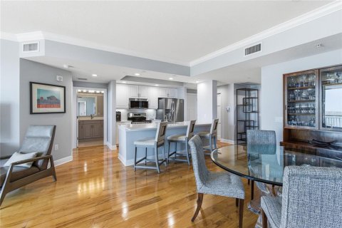 Copropriété à vendre à Sarasota, Floride: 2 chambres, 122.91 m2 № 2214716 - photo 15