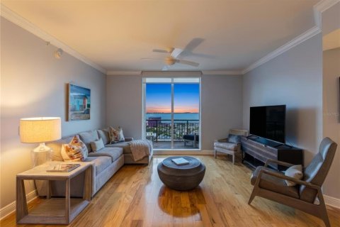 Copropriété à vendre à Sarasota, Floride: 2 chambres, 122.91 m2 № 2214716 - photo 6