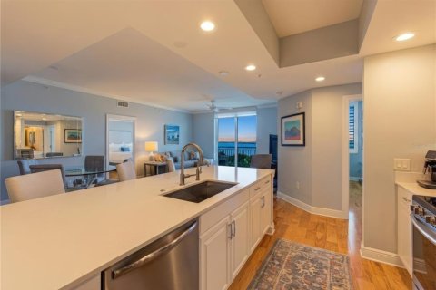 Copropriété à vendre à Sarasota, Floride: 2 chambres, 122.91 m2 № 2214716 - photo 19