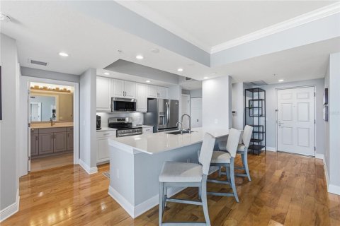 Copropriété à vendre à Sarasota, Floride: 2 chambres, 122.91 m2 № 2214716 - photo 16
