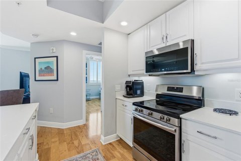 Copropriété à vendre à Sarasota, Floride: 2 chambres, 122.91 m2 № 2214716 - photo 21