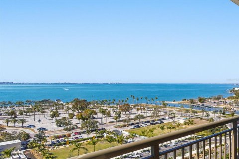 Copropriété à vendre à Sarasota, Floride: 2 chambres, 122.91 m2 № 2214716 - photo 12