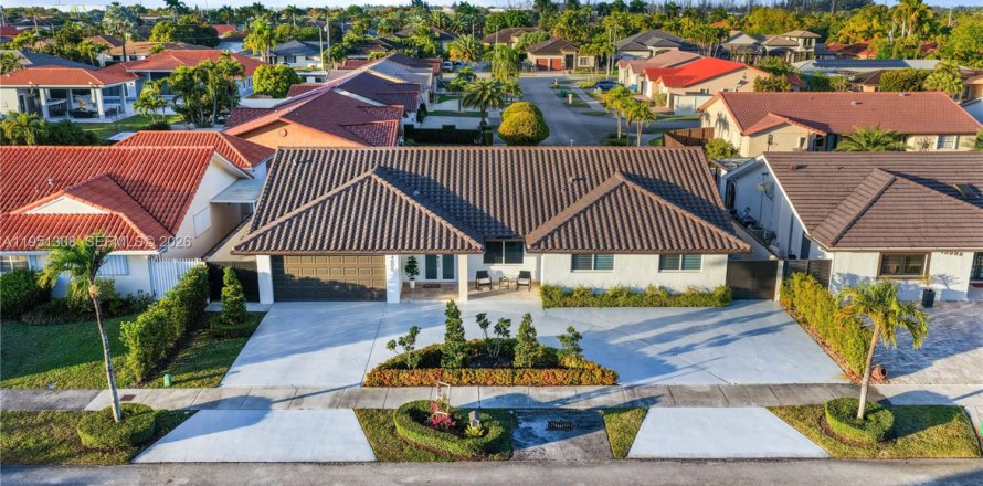 Casa en Miami, Florida 4 dormitorios, 202.16 m2 № 2007609