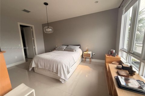 Touwnhouse à louer à Doral, Floride: 3 chambres, 177.26 m2 № 2024117 - photo 22