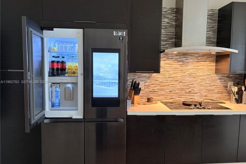 Touwnhouse à louer à Doral, Floride: 3 chambres, 177.26 m2 № 2024117 - photo 17