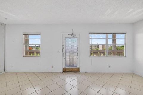 Купить кондоминиум в Бока-Ратон, Флорида 5 комнат, 79.99м2, № 2084771 - фото 9