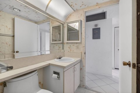 Купить кондоминиум в Бока-Ратон, Флорида 5 комнат, 79.99м2, № 2084771 - фото 27