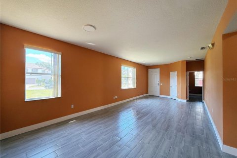 Villa ou maison à louer à Davenport, Floride: 4 chambres, 182.09 m2 № 1912208 - photo 3