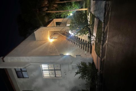 Copropriété à vendre à Plantation, Floride: 3 chambres, 150.5 m2 № 2431315 - photo 2