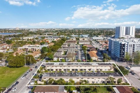 Купить коммерческую недвижимость в Суитуотер, Флорида № 1972585 - фото 5