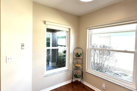 House in Ocala, Florida 2 bedrooms, 139.35 sq.m. № 2146440 - photo 7