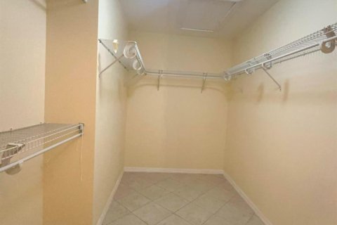 House in Ocala, Florida 2 bedrooms, 139.35 sq.m. № 2146440 - photo 19