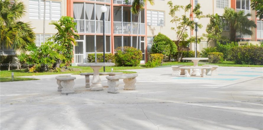Condo à Miami, Floride, 2 chambres № 1731315