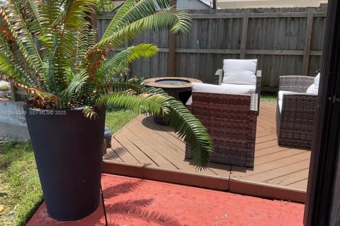 Купить виллу или дом в Хайалиа, Флорида 2 спальни, 126.07м2, № 2042313 - фото 24