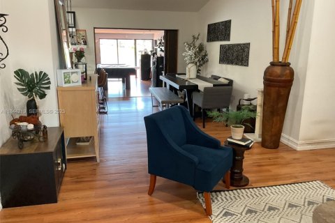 Купить виллу или дом в Хайалиа, Флорида 2 спальни, 126.07м2, № 2042313 - фото 7