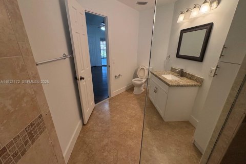 Купить кондоминиум в Бока-Ратон, Флорида 2 спальни, 104.61м2, № 1986788 - фото 17