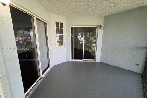 Купить кондоминиум в Бока-Ратон, Флорида 2 спальни, 104.61м2, № 1986788 - фото 20