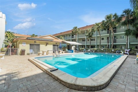 Condominio en venta en Saint Petersburg, Florida, 2 dormitorios, 92.9 m2 № 2108989 - foto 25