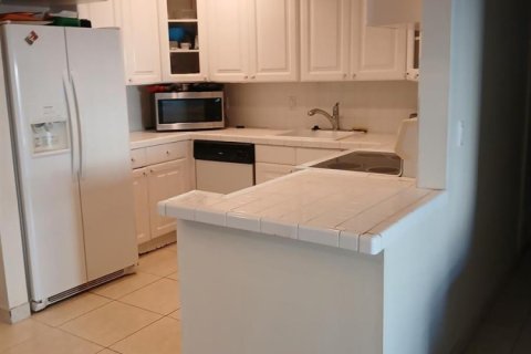 Copropriété à vendre à Fort Lauderdale, Floride: 2 chambres, 111.48 m2 № 2084437 - photo 3