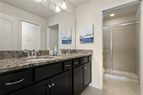 Touwnhouse à vendre à Kissimmee, Floride: 5 chambres, 210.24 m2 № 2406323 - photo 20