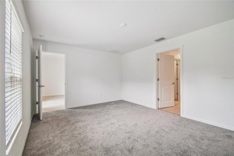 House in ANGELINE in Land O' Lakes, Florida 3 bedrooms, 134.8 sq.m. № 1876014 - photo 18