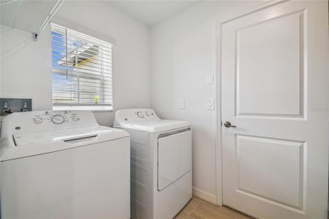 House in ANGELINE in Land O' Lakes, Florida 3 bedrooms, 134.8 sq.m. № 1876014 - photo 30