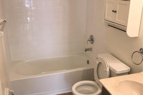 Apartamento en alquiler en Bradenton, Florida, 2 dormitorios, 75.25 m2 № 2198305 - foto 6