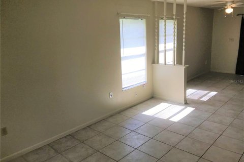 Apartamento en alquiler en Bradenton, Florida, 2 dormitorios, 75.25 m2 № 2198305 - foto 15