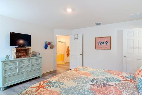 House in Palm Coast, Florida 4 bedrooms, 198.25 sq.m. № 2302540 - photo 29