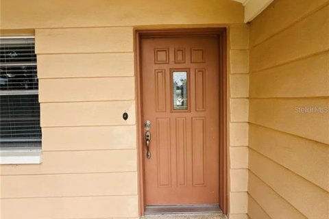 House in Palm Harbor, Florida 2 bedrooms, 100.71 sq.m. № 1900946 - photo 12