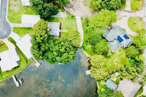 House in Palm Harbor, Florida 2 bedrooms, 100.71 sq.m. № 1900946 - photo 2