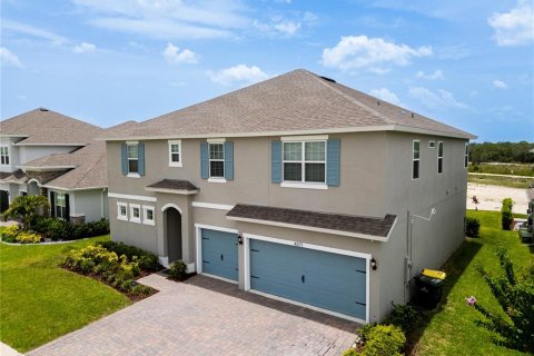 House in Clermont, Florida 6 bedrooms, 387.4 sq.m. № 1855517 - photo 1