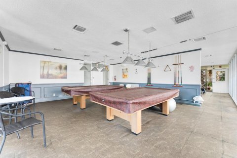 Condo in Oakland Park, Florida, 1 bedroom № 2241074 - photo 20