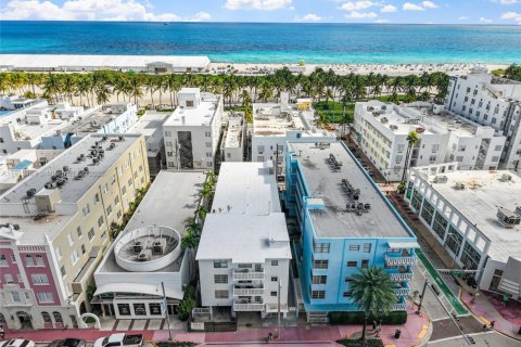 Copropriété à vendre à Miami Beach, Floride: 1 chambre, 57.13 m2 № 1974608 - photo 1