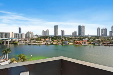 Купить кондоминиум в Авентура, Флорида 3 спальни, 157.38м2, № 1999689 - фото 3