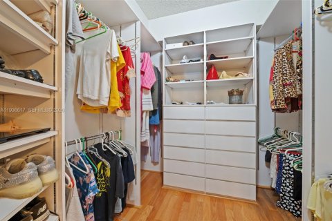 Купить кондоминиум в Авентура, Флорида 3 спальни, 157.38м2, № 1999689 - фото 20